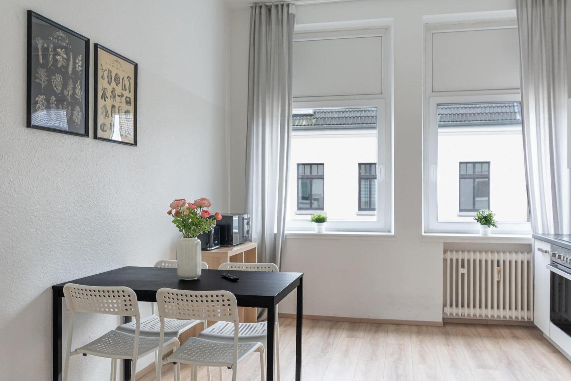 T&K Apartments - Apartments 20 Min To Messe Dus クレーフェルト エクステリア 写真